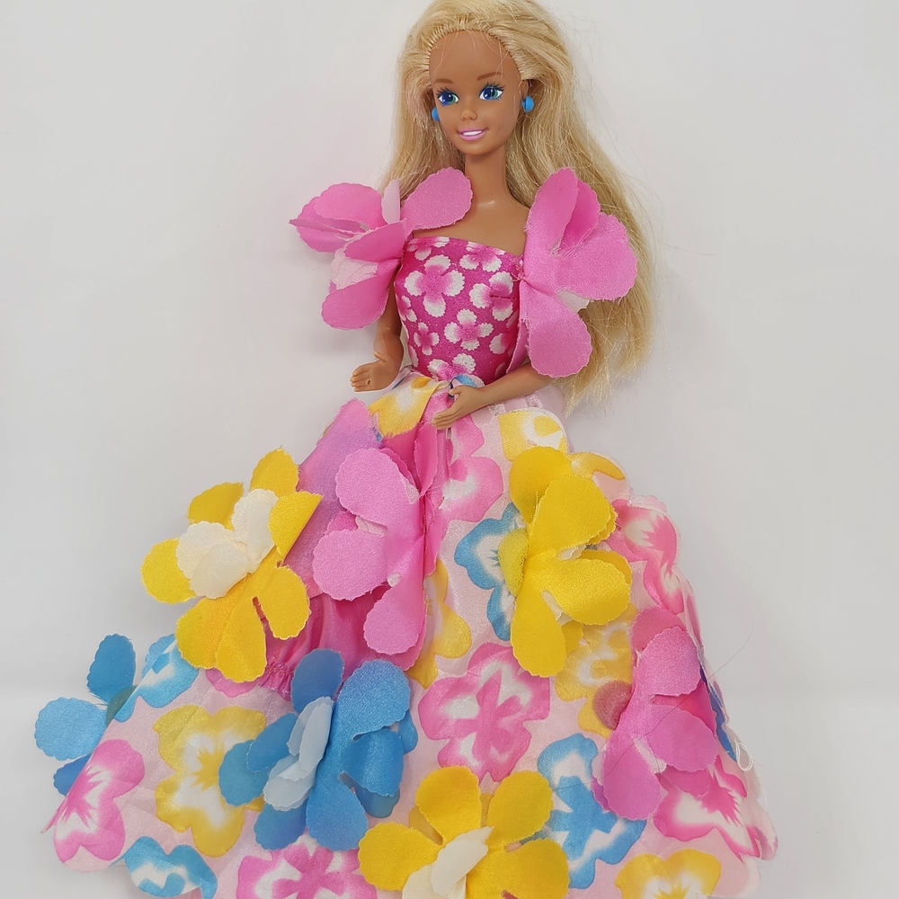 Barbie Blossom beauté barbie poupée 1996 Mattel #17032
